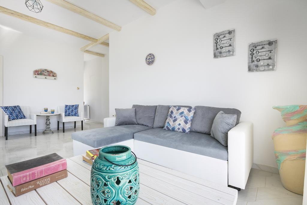 Villa Afrodite Mousata Bagian luar foto